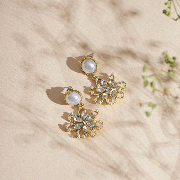 Luxury Flowers Pearl Earrings - Sollak Designs