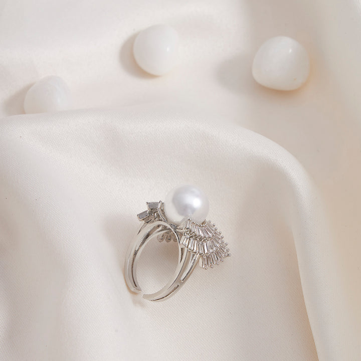 Crystal Crown Pearl Ring - Sollak Designs