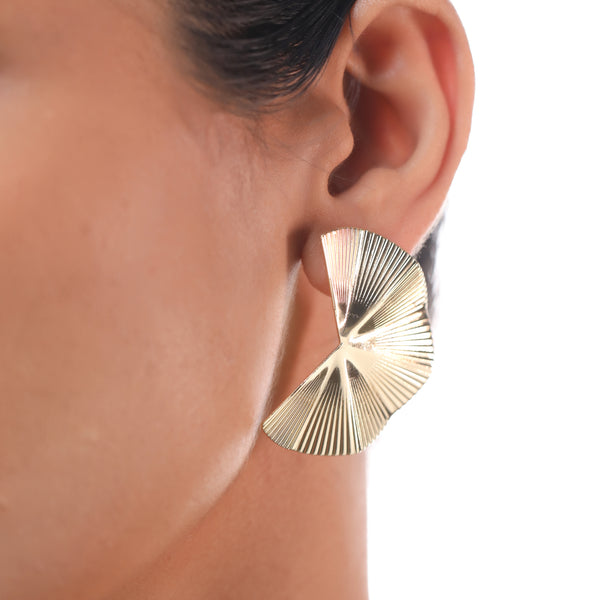 Metallic Fan Shaped European Style Earrings