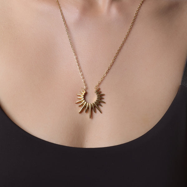 Fearless Sun Shaped Pendant Necklace