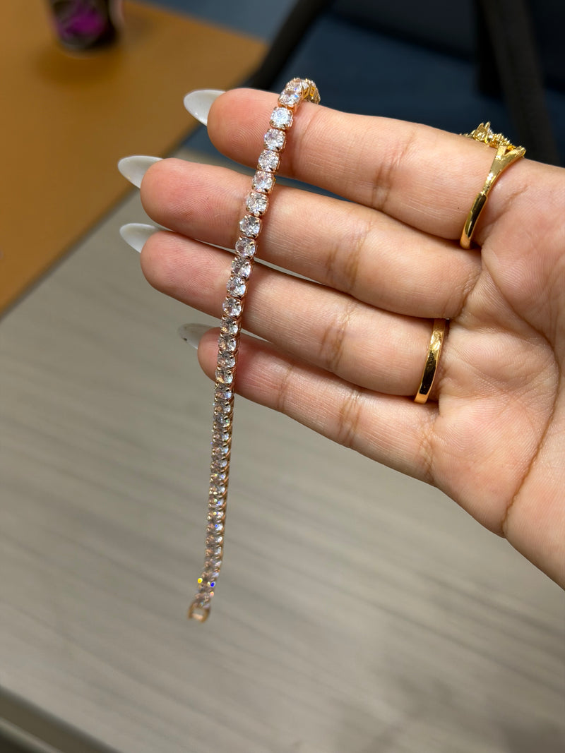 ETERNIA Timeless Tennis Bracelet Rose Gold